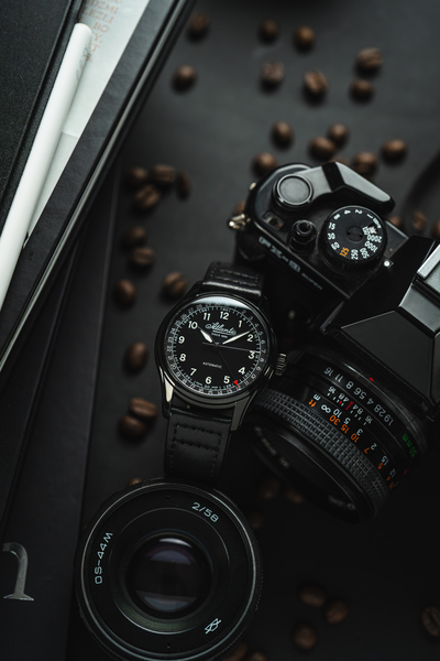 Zegarek męski Atlantic 52782.46.63, na sk&oacute;rzanym pasku w kolorze czarnym