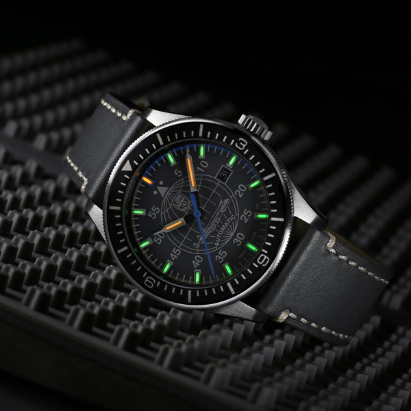 Zegarek męski na pasku szarym Luminox Constellation Automatic 9600 Series XA.9602