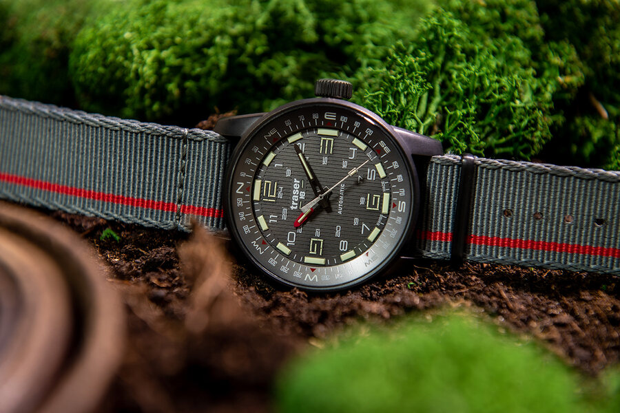 Zegarek Męski TRASER P68 Pathfinder Automatic Grey 110593